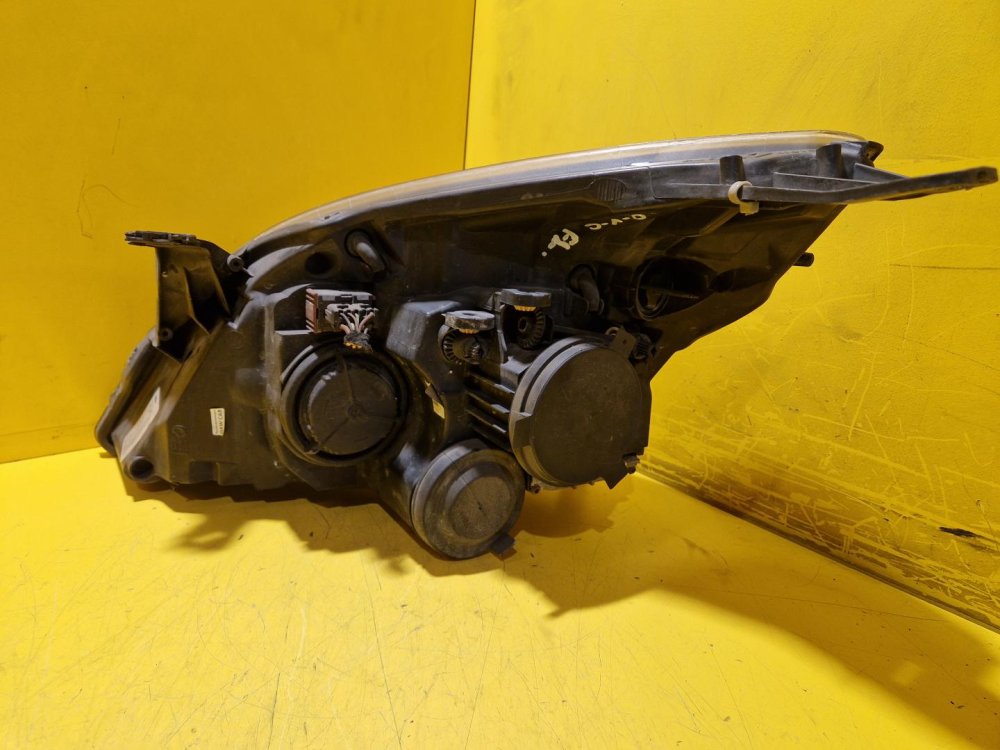 PRAVÉ PŘEDNÍ SVĚTLO XENON OPEL VECTRA C / SIGNUM , FACELIFT, ČERNÉ - 20947 PRAVÉ PŘEDNÍ SVĚTLO XENON OPEL VECTRA C / SIGNUM , FACELIFT, ČERNÉ - 20947