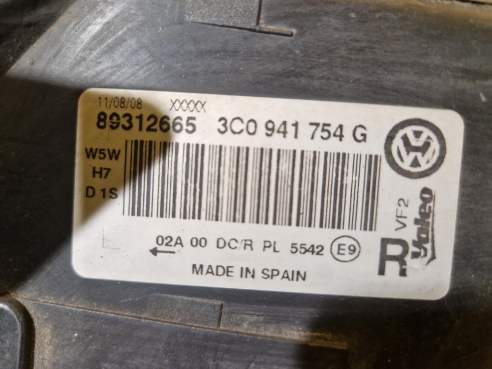 PRAVÉ PŘEDNÍ XENONOVÉ SVĚTLO VW PASSAT B6 (3C2)  - 20568 PRAVÉ PŘEDNÍ XENONOVÉ SVĚTLO VW PASSAT B6 (3C2)  - 20568