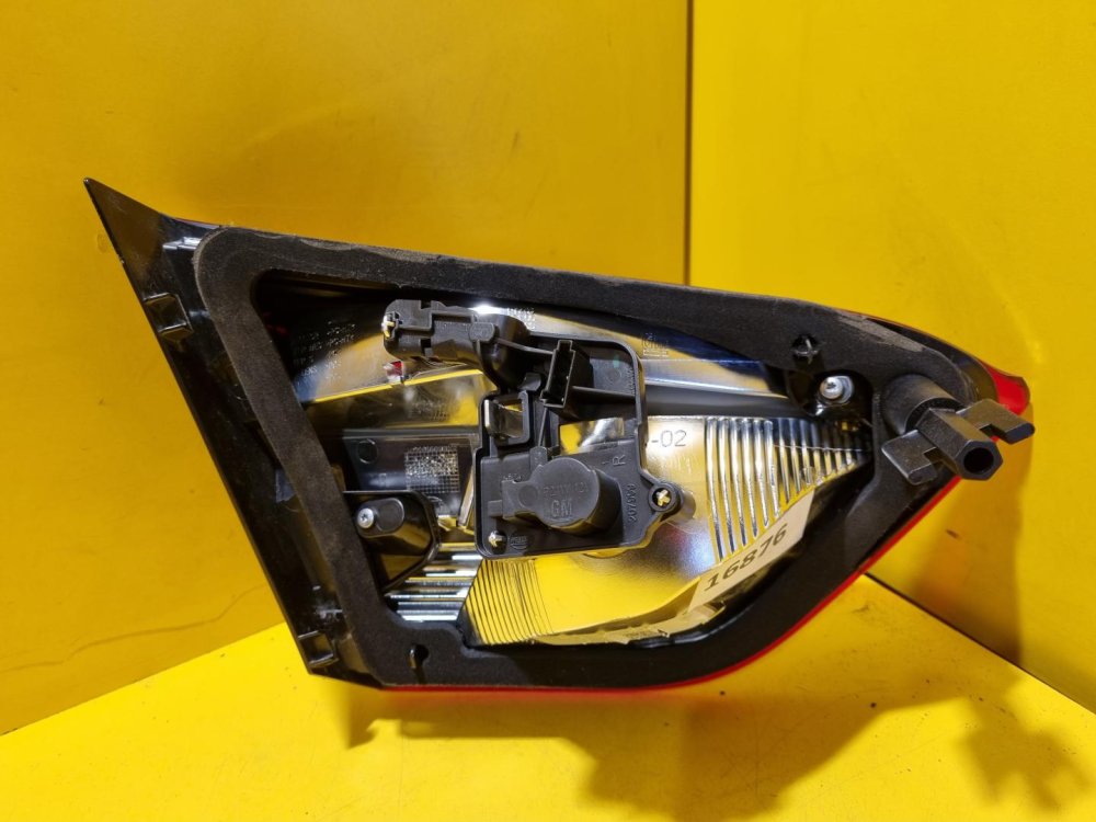 PRAVÉ ZADNÍ SVĚTLO OPEL CROSSLAND X, VNITŘNÍ - 16876