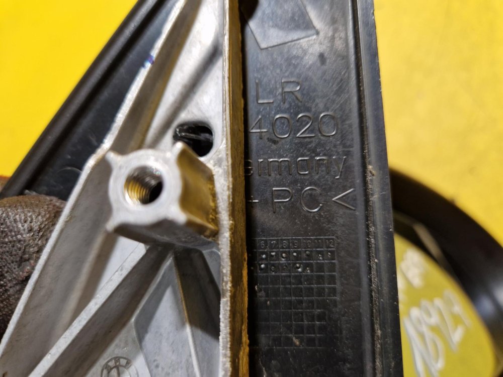 PRAVÉ ZRCÁTKO BMW 1 (E81, E82, E87, E88), ČERNÉ, ELEKTRICKÉ - 18929 PRAVÉ ZRCÁTKO BMW 1 (E81, E82, E87, E88), ČERNÉ, ELEKTRICKÉ - 18929