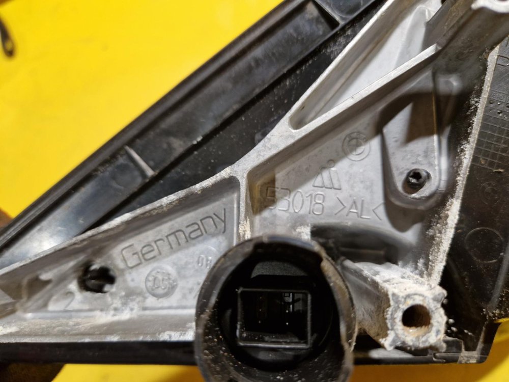 PRAVÉ ZRCÁTKO BMW 1 (E81, E82, E87, E88), ČERNÉ, ELEKTRICKÉ - 18929 PRAVÉ ZRCÁTKO BMW 1 (E81, E82, E87, E88), ČERNÉ, ELEKTRICKÉ - 18929