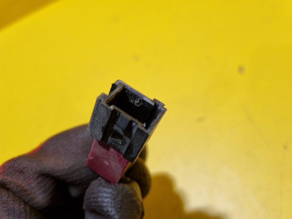 PRAVÉ ZRCÁTKO FIAT DOBLO II (263), ČERNÉ NELAKOVANÉ , MANUÁLNÍ - 17165 PRAVÉ ZRCÁTKO FIAT DOBLO II (263), ČERNÉ NELAKOVANÉ , MANUÁLNÍ - 17165