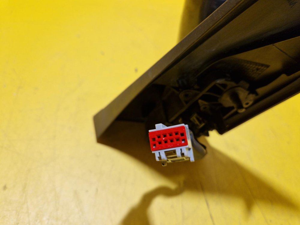 PRAVÉ ZRCÁTKO FORD FOCUS II, FACELIFT , TMAVĚ ŠEDÉ, ELEKTRICKÉ - 19500 PRAVÉ ZRCÁTKO FORD FOCUS II, FACELIFT , TMAVĚ ŠEDÉ, ELEKTRICKÉ - 19500