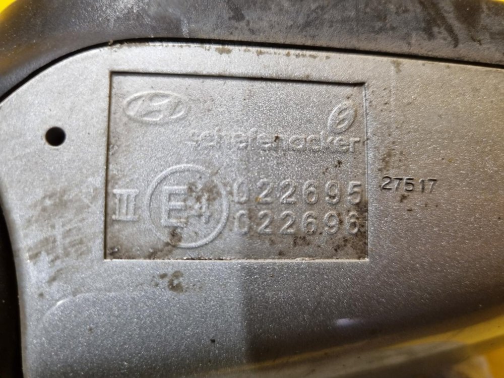 PRAVÉ ZRCÁTKO HYUNDAI I30 I (FD), STŘÍBRNÉ, ELEKTRICKÉ - 16725 PRAVÉ ZRCÁTKO HYUNDAI I30 I (FD), STŘÍBRNÉ, ELEKTRICKÉ - 16725