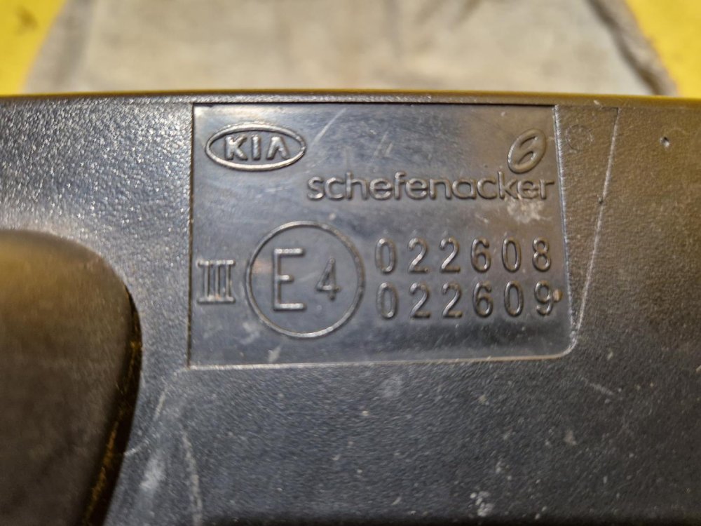 PRAVÉ ZRCÁTKO KIA CEED (ED) / PRO CEED (ED), ČERNÉ, ELEKTRICKÉ - 20661