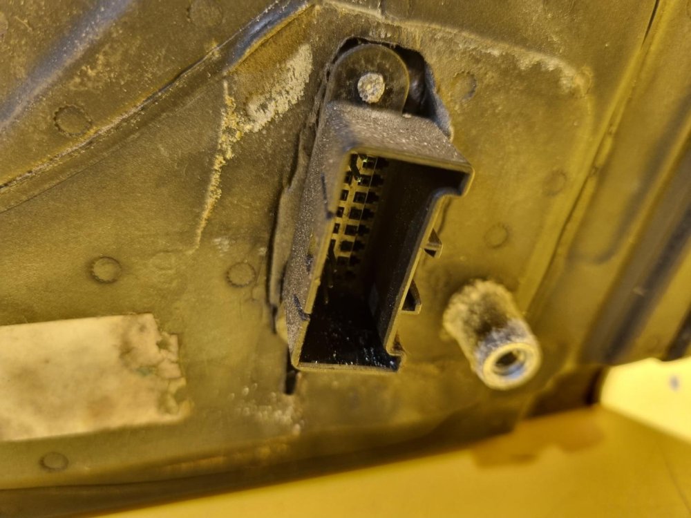 PRAVÉ ZRCÁTKO OPEL ASTRA H , BÍLÉ, ELEKTRICKÉ - 17096 PRAVÉ ZRCÁTKO OPEL ASTRA H , BÍLÉ, ELEKTRICKÉ - 17096