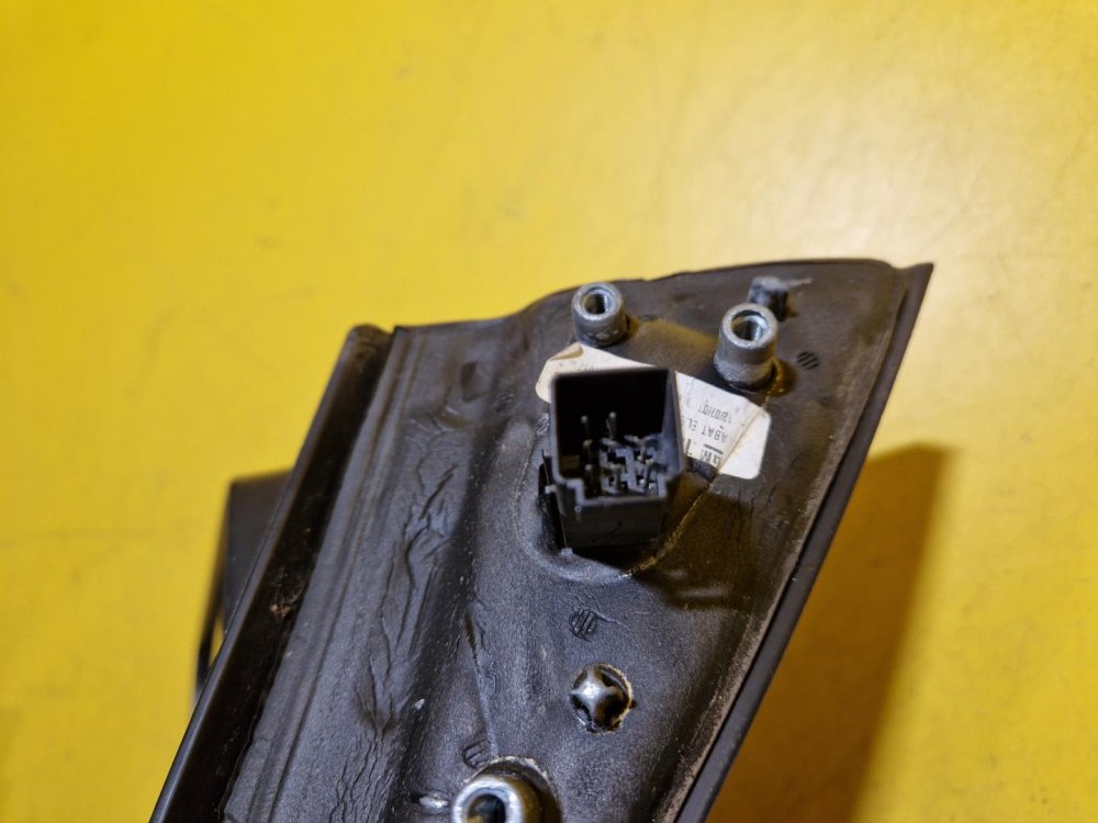 PRAVÉ ZRCÁTKO OPEL MERIVA A , ŠEDÉ, ELEKTRICKÉ - 17834 PRAVÉ ZRCÁTKO OPEL MERIVA A , ŠEDÉ, ELEKTRICKÉ - 17834