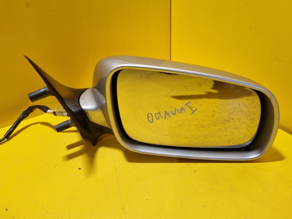 PRAVÉ ZRCÁTKO ŠKODA OCTAVIA I , STŘÍBRNÉ, DLOUHÉ , ELEKTRICKÉ - 18014