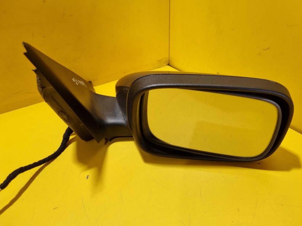 PRAVÉ ZRCÁTKO VOLVO V50 ( 545 ) , ŠEDÉ, ELEKTRICKÉ - 16882