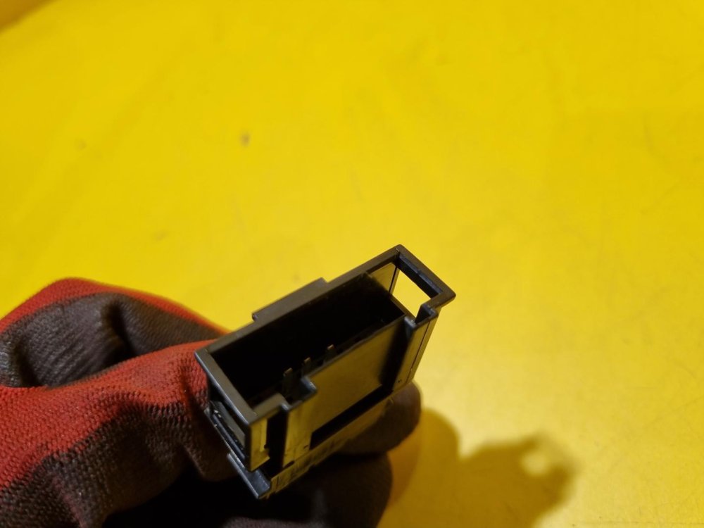 PRAVÉ ZRCÁTKO VW GOLF IV ( 4 ) / BORA , MODRÉ, KRÁTKÉ, ELEKTRICKÉ - 17176