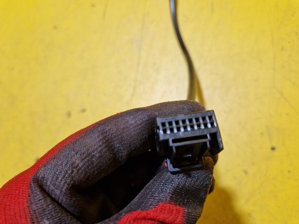 PRAVÉ ZRCÁTKO VW PASSAT B6  (3C2), ČERNÉ, ELEKTRICKÉ - 19784