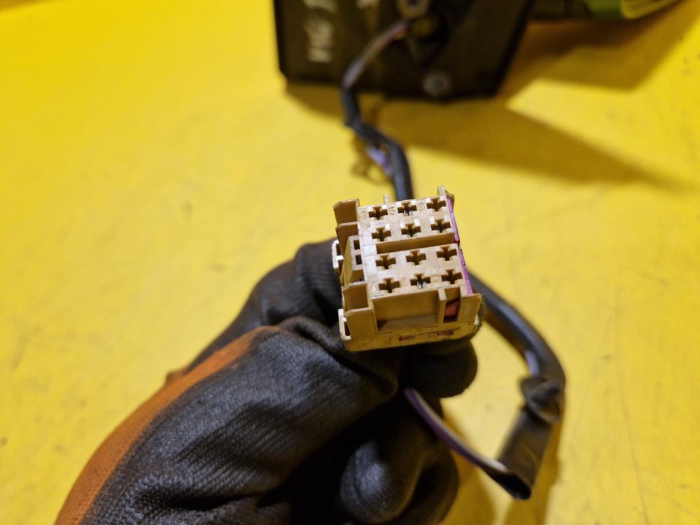 PRAVÉ ZRCÁTKO VW POLO IV (9N, 9A) , ZELENÉ, ELEKTRICKÉ - 20659