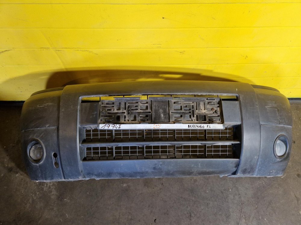 PŘEDNÍ NÁRAZNÍK CITROEN BERLINGO I, ČERNÝ NELAKOVANÝ, FACELIFT, S MLHOVKAMI - 19947 PŘEDNÍ NÁRAZNÍK CITROEN BERLINGO I, ČERNÝ NELAKOVANÝ, FACELIFT, S MLHOVKAMI - 19947