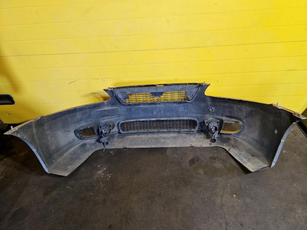 PŘEDNÍ NÁRAZNÍK FIAT CROMA II (194), STŘÍBRNÝ, S MLHOVKAMI - 19104