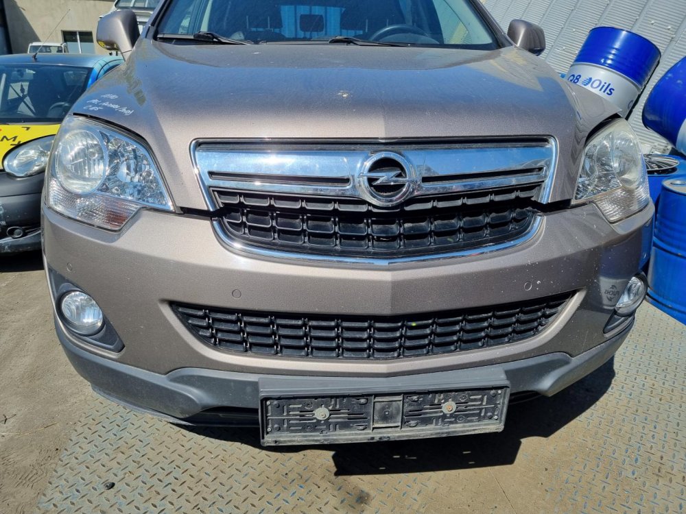 PŘEDNÍ NÁRAZNÍK OPEL ANTARA , FACELIFT, SE SENZORY, S MLHOVKAMI, ZLATOSTŘÍBRNÝ C105 - 18111