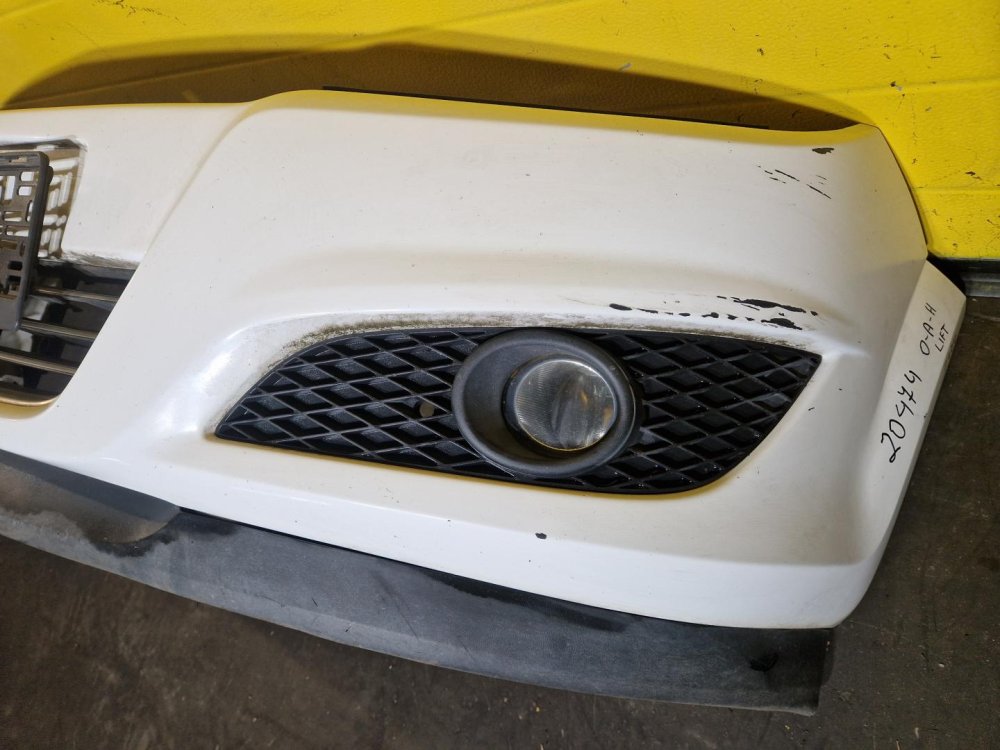 PŘEDNÍ NÁRAZNÍK OPEL ASTRA H, S MLHOVKAMI, BÍLÝ Z474, FACELIFT - 20474