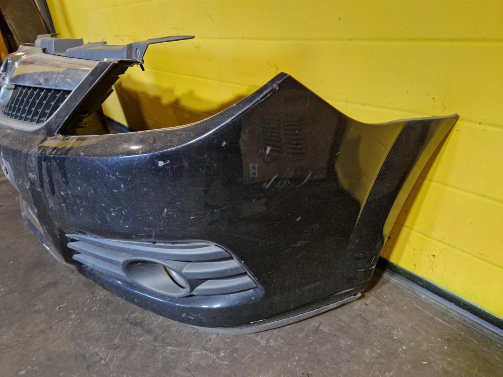 PŘEDNÍ NÁRAZNÍK OPEL VECTRA C, ČERNÝ, FACELIFT, S MLHOVKAMI - 19854