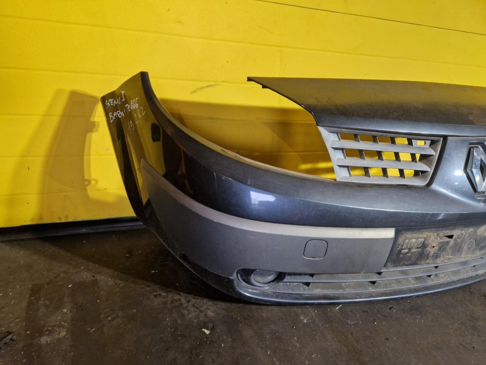 PŘEDNÍ NÁRAZNÍK RENAULT SCENIC II, ŠEDOČERNÝ TE866, S MLHOVKAMA - 19282