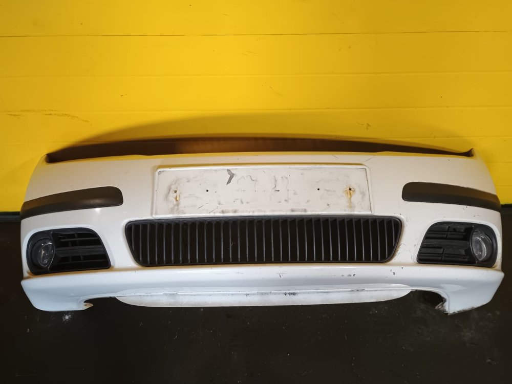 PŘEDNÍ NÁRAZNÍK ŠKODA FABIA I, BÍLÝ, FACELIFT S MLHOVKAMA - 18787