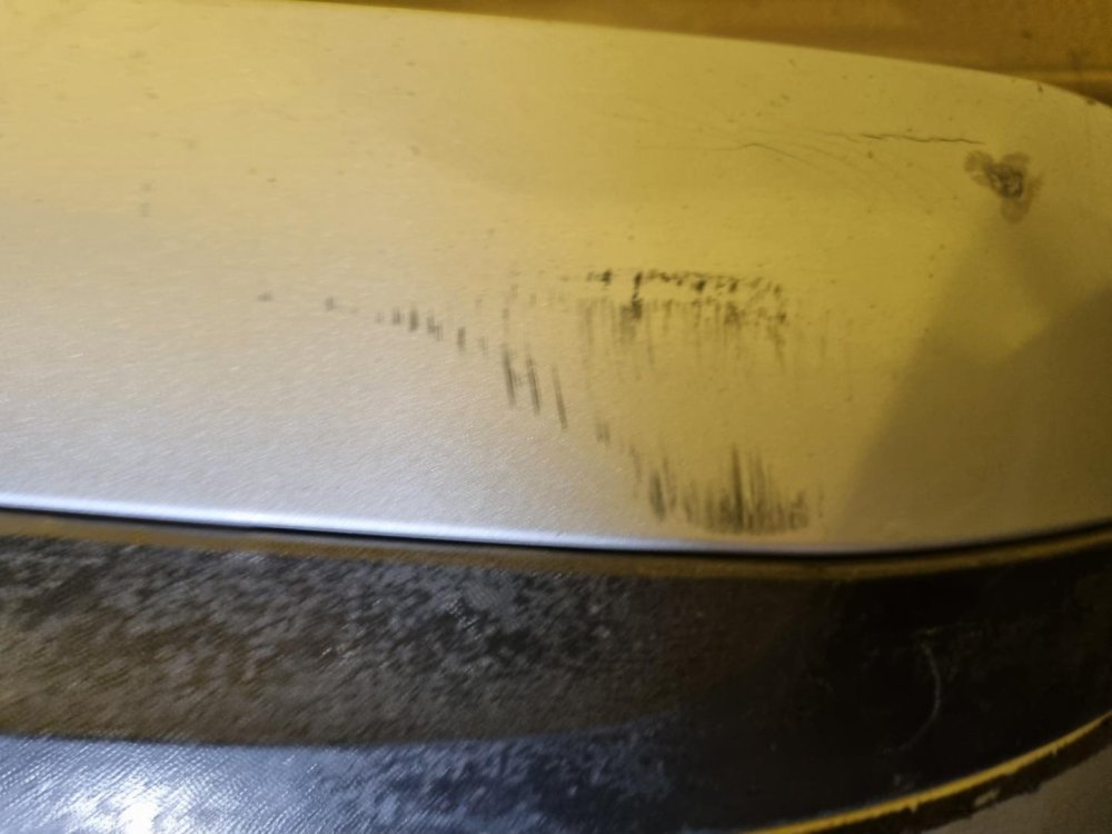 PŘEDNÍ NÁRAZNÍK ŠKODA OCTAVIA II, STŘÍBRNÝ, S OTVORY PRO MLHOVKY - 18709 PŘEDNÍ NÁRAZNÍK ŠKODA OCTAVIA II, STŘÍBRNÝ, S OTVORY PRO MLHOVKY - 18709