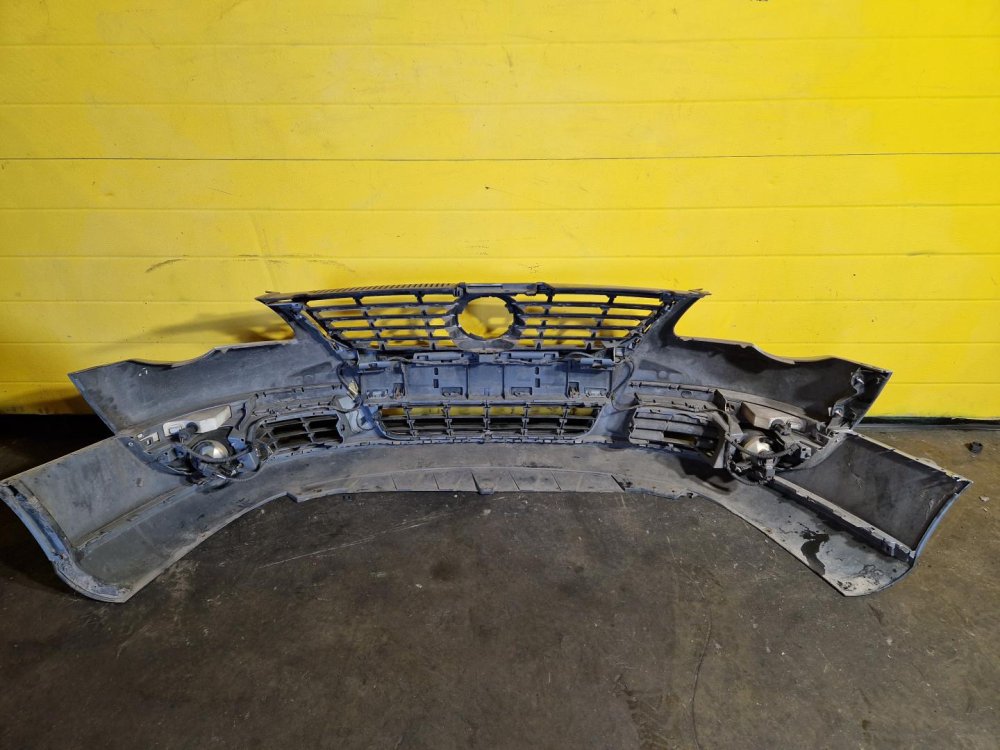 PŘEDNÍ NÁRAZNÍK VW PASSAT B6, MODROSTŘÍBRNÝ, S MLHOVKAMI - 20891