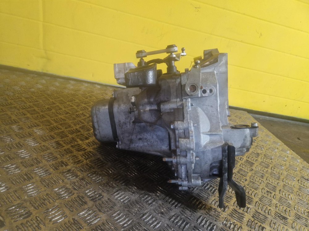 PŘEVODOVKA 20A705 - OPEL CROSSLAND X / PEUGEOT 2008 - 1.2 VTI - 19140