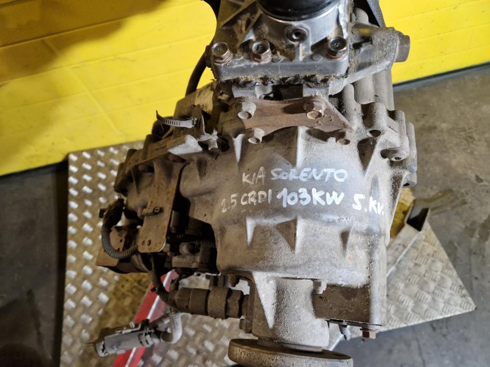 PŘEVODOVKA S ROZVODOVKOU - 2,5 CRDI 103 KW -  KIA SORENTO I (JC) - 20796