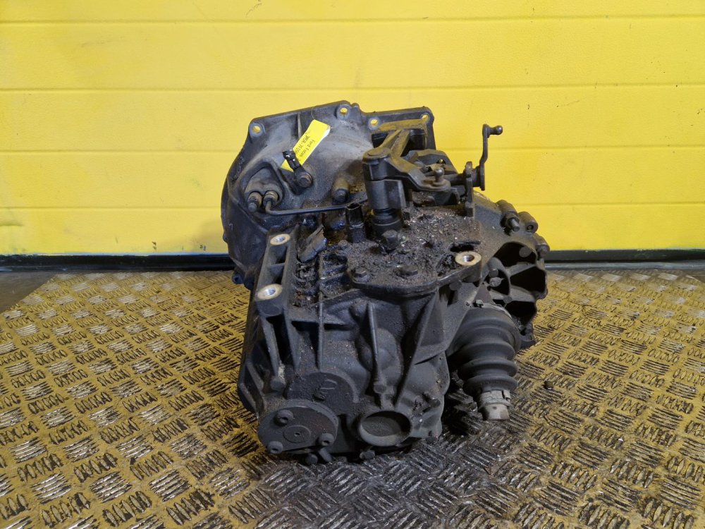 PŘEVODOVKA 3M5R-7F096-YF, R3T9A - FORD FOCUS II, C-MAX / MAZDA 3 / VOLVO V50, S40, C30 - 1.6 TDCI - 18354
