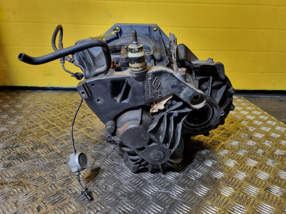 PŘEVODOVKA PK6077 - OPEL VIVARO A , RENAULT TRAFIC II, NISSAN PRIMASTAR (X83) - 2.5 DTI - 17151 PŘEVODOVKA PK6077 - OPEL VIVARO A , RENAULT TRAFIC II, NISSAN PRIMASTAR (X83) - 2.5 DTI - 17151