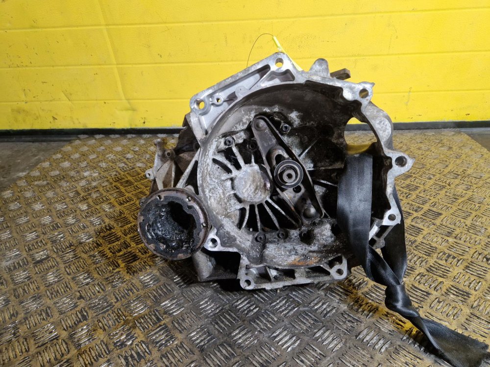 PŘEVODOVKA FVH - ŠKODA OCTAVIA II / VW PASSAT B6, GOLF V, VI, JETTA III, IV / AUDI A3 II / SEAT LEON II, TOLEDO III, ALTEA - 1.6 MPI, FSI - 20637 PŘEVODOVKA FVH - ŠKODA OCTAVIA II / VW PASSAT B6, GOLF V, VI, JETTA III, IV / AUDI A3 II / SEAT LEON II, TOLEDO III, ALTEA - 1.6 MPI, FSI - 20637