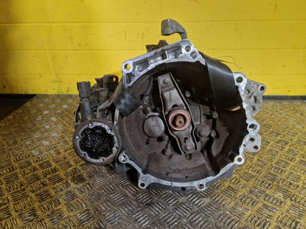 PŘEVODOVKA EGR - ŠKODA OCTAVIA I / VW GOLF IV, JETTA , BORA, NEW BEETLE / AUDI A3 / SEAT LEON I, TOLEDO II - 1.9 TDI  - 20630