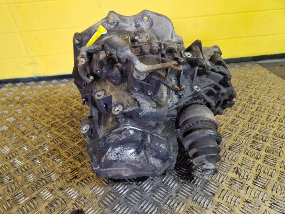 PŘEVODOVKA F35, GU 13101871 - OPEL VECTRA C, SIGNUM - 2.2 DTI - 19653 PŘEVODOVKA F35, GU 13101871 - OPEL VECTRA C, SIGNUM - 2.2 DTI - 19653