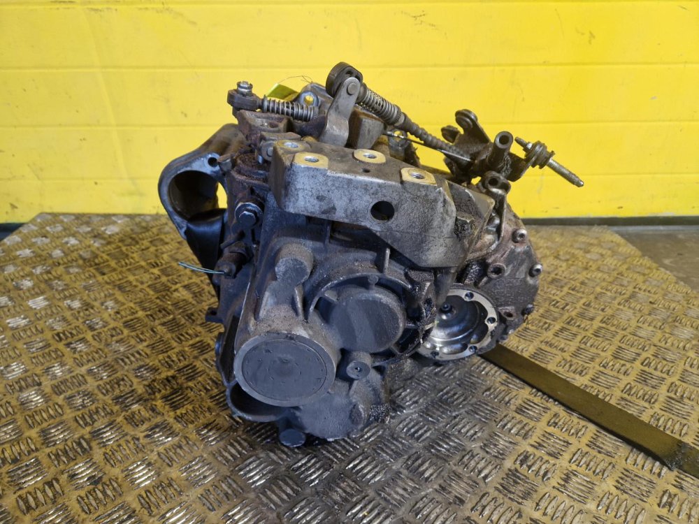 PŘEVODOVKA HDV - VW PASSAT B6, GOLF V... / ŠKODA OCTAVIA II / SEAT LEON II / AUDI A3 II - 20624