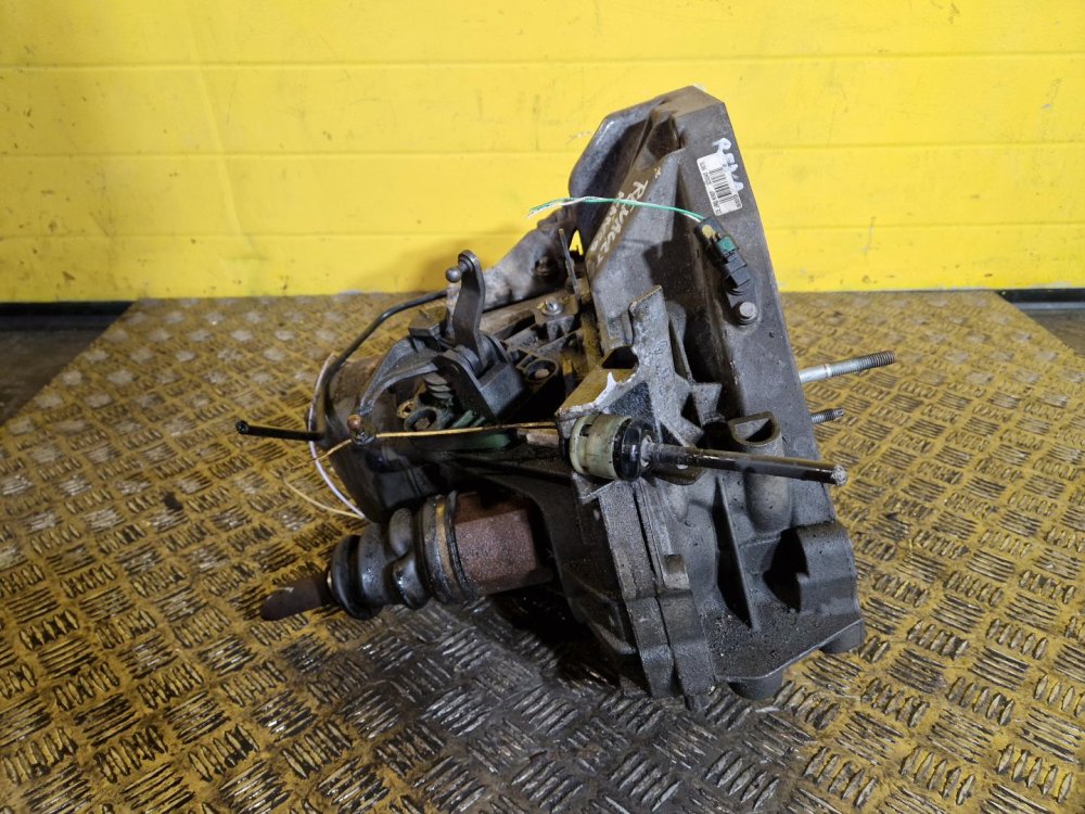 PŘEVODOVKA 8200459875 - RENAULT KANGOO II (2008-) 1.5 DCI 63 kW  - 21370