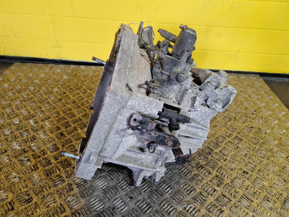 PŘEVODOVKA M32 - OPEL ASTRA H, ZAFIRA B, VECTRA C, INSIGNIA A / FIAT / ALFA ROMEO / SAAB - 1.9 CDTI, 1.9 JTD, 1.9 TTID - 18896 PŘEVODOVKA M32 - OPEL ASTRA H, ZAFIRA B, VECTRA C, INSIGNIA A / FIAT / ALFA ROMEO / SAAB - 1.9 CDTI, 1.9 JTD, 1.9 TTID - 18896