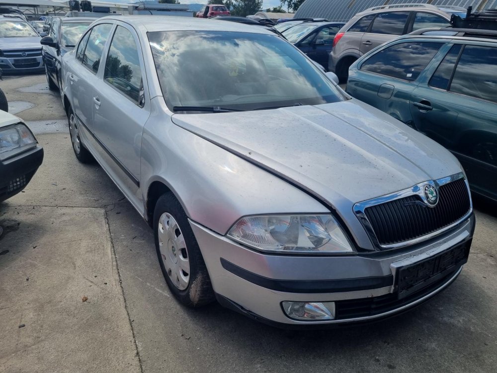 Škoda Octavia II 1.9 TDI ( BXE ) 77kW r.2006 šedá na náhradní díly