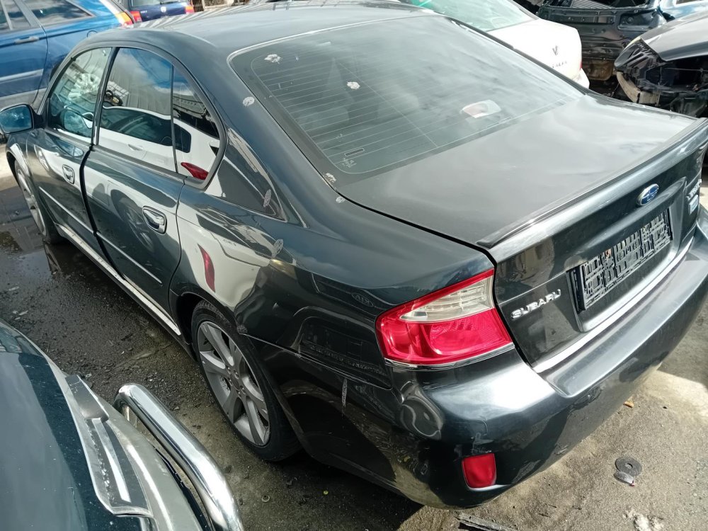 Subaru Legacy 2.0 D ( EE 20 ) 110kW r.2010 šedá na náhradní díly
