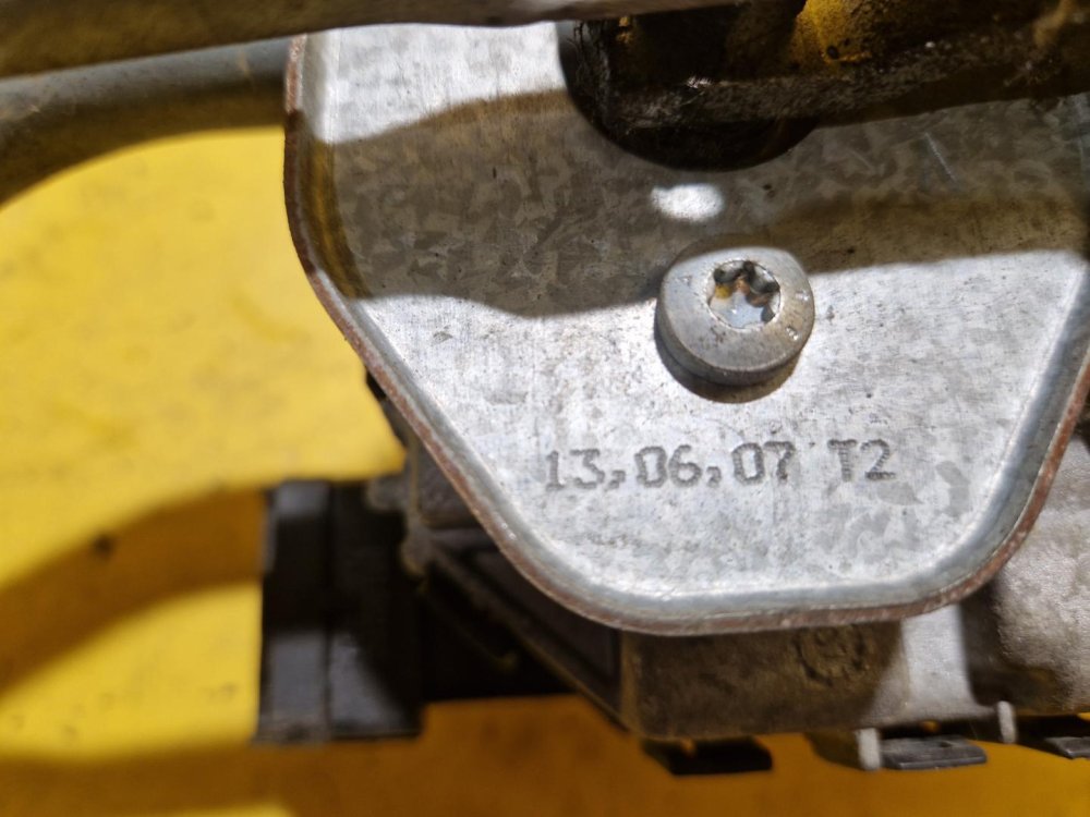 TÁHLA STĚRAČŮ S MOTORKEM - 3397020769 - PEUGEOT 207 - 19659 TÁHLA STĚRAČŮ S MOTORKEM - 3397020769 - PEUGEOT 207 - 19659