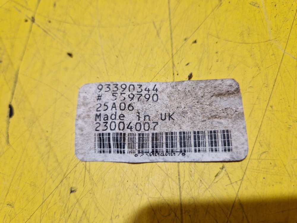 TÁHLA STĚRAČŮ S MOTORKEM - 93390344 - OPEL MERIVA A - 21360 TÁHLA STĚRAČŮ S MOTORKEM - 93390344 - OPEL MERIVA A - 21360