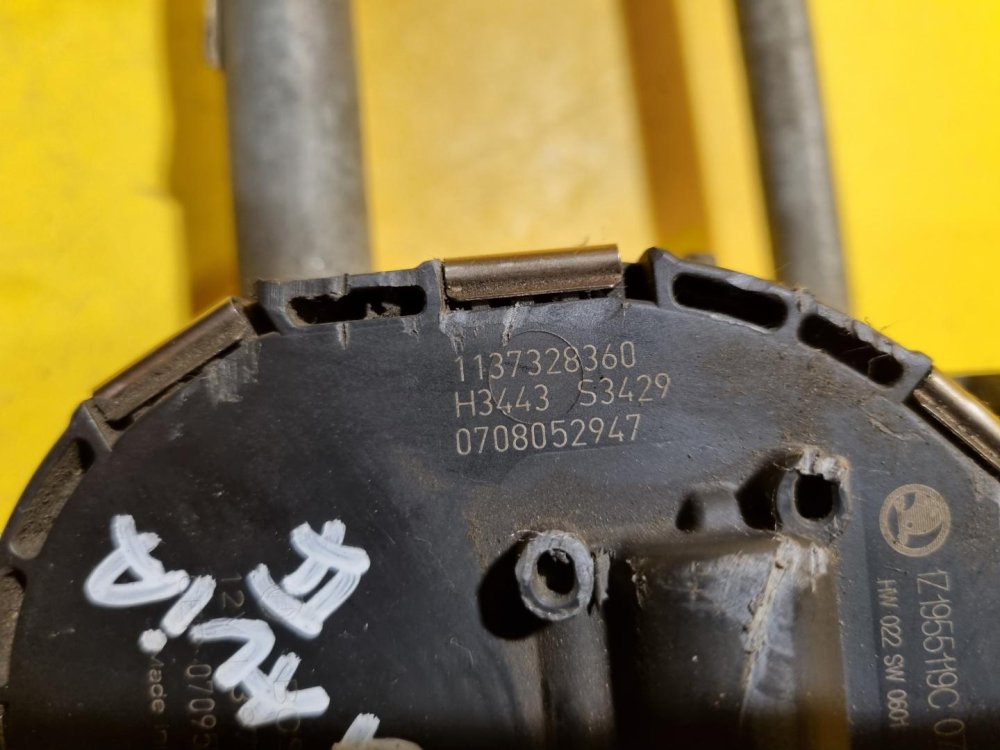 TÁHLA STĚRAČŮ S MOTORKEM 1Z1955119A - ŠKODA OCTAVIA II - 17860