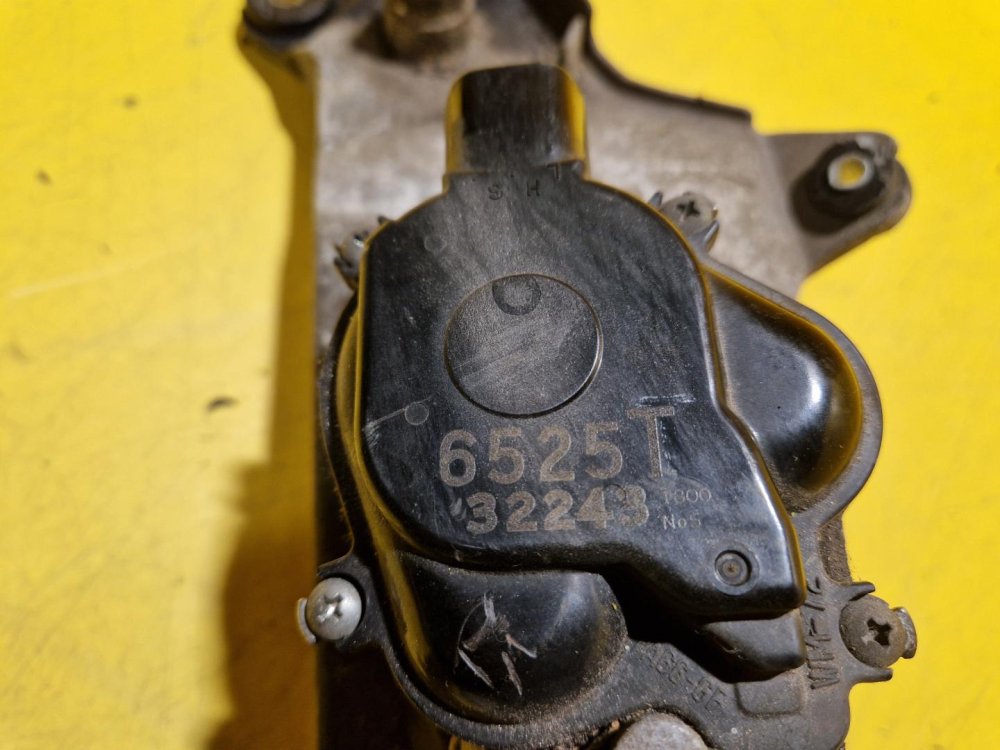 TÁHLA STĚRAČŮ S MOTORKEM 39070-AL SUBARU FORESTER II (SG) - 21361