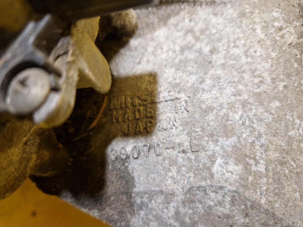 TÁHLA STĚRAČŮ S MOTORKEM 39070-AL SUBARU FORESTER II (SG) - 21361