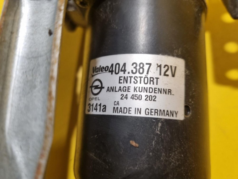 TÁHLA STĚRAČŮ S MOTORKEM 404387 - OPEL ASTRA G - 16924