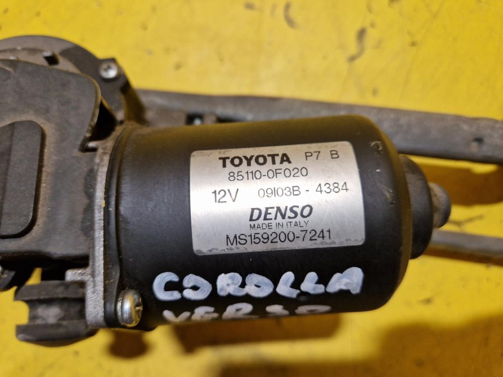 TÁHLA STĚRAČŮ S MOTORKEM 851100F020 TOYOTA COROLLA VERSO II - 21363 TÁHLA STĚRAČŮ S MOTORKEM 851100F020 TOYOTA COROLLA VERSO II - 21363