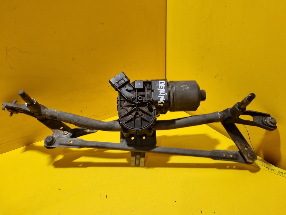 TÁHLA STĚRAČŮ S MOTORKEM 968286148001 CITROEN BERLINGO II - 17857