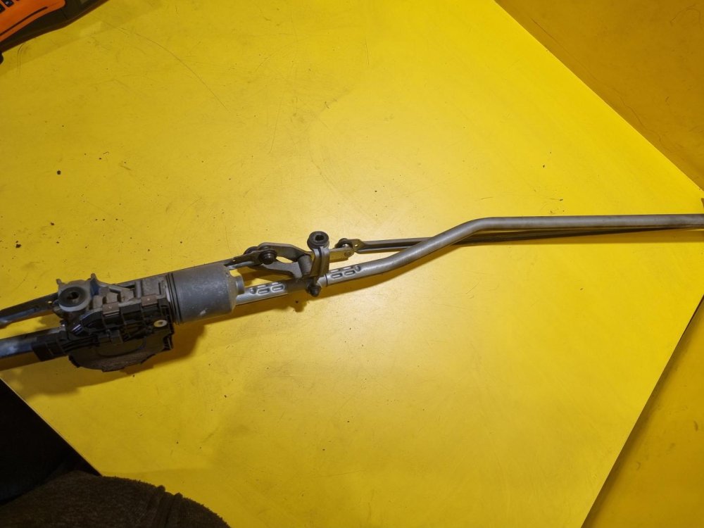 TÁHLA STĚRAČŮ S MOTORKEM 9684808680 PEUGEOT 308 I - 16925