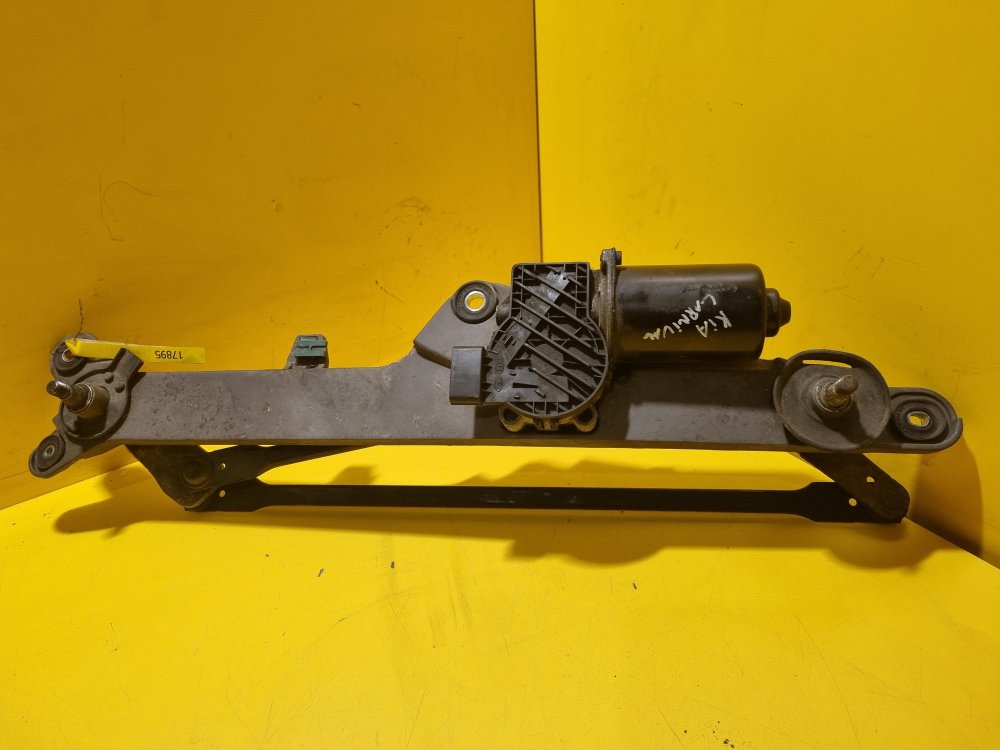 TÁHLA STĚRAČŮ S MOTORKEM 981204D000 KIA CARNIVAL III - 17895 TÁHLA STĚRAČŮ S MOTORKEM 981204D000 KIA CARNIVAL III - 17895