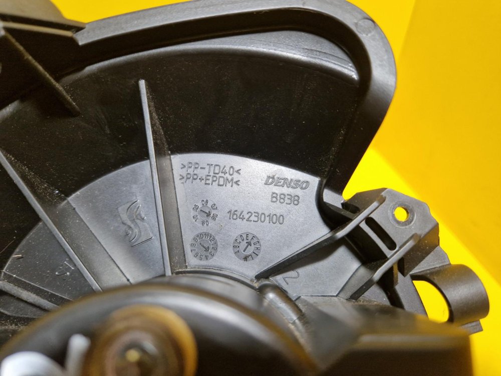 VENTILÁTOR TOPENÍ 164230100 OPEL CORSA D / FIAT GRANDE PUNTO , LINEA - 13402