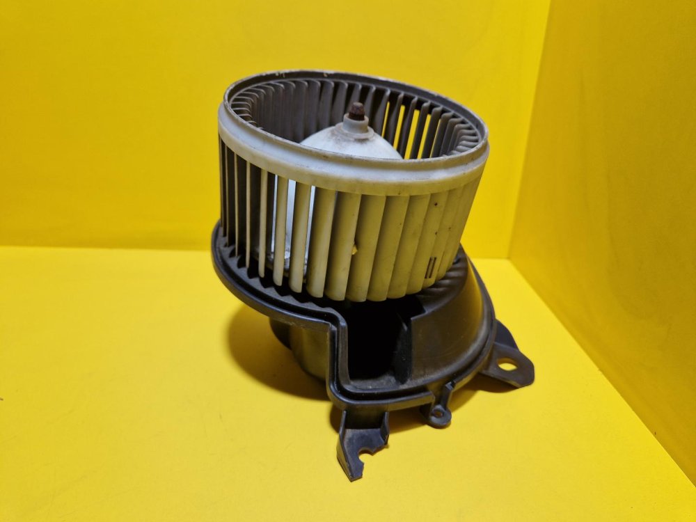 VENTILÁTOR TOPENÍ 503330100 OPEL CORSA D / FIAT GRANDE PUNTO / ALFA MITO , LINEA - 13073