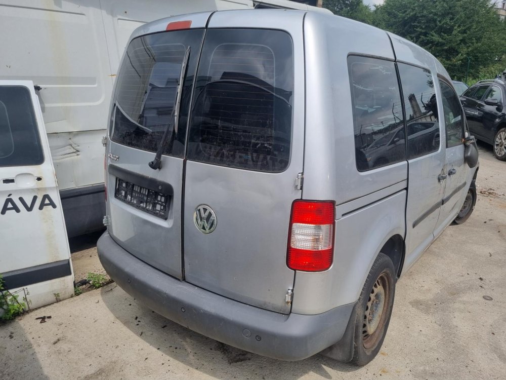 Volkswagen Caddy 1.9 TDI ( BSU ) 55kW r.2007 stříbrná na náhradní díly